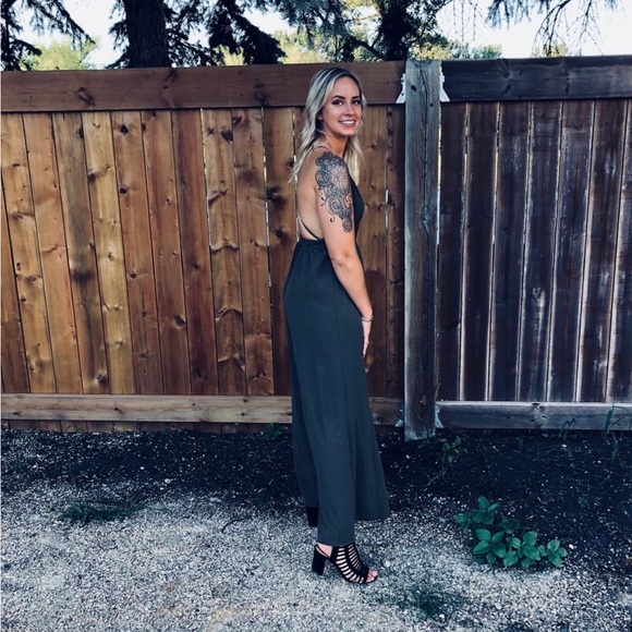 Dark moss green romper/jumper - Picture 2 of 4